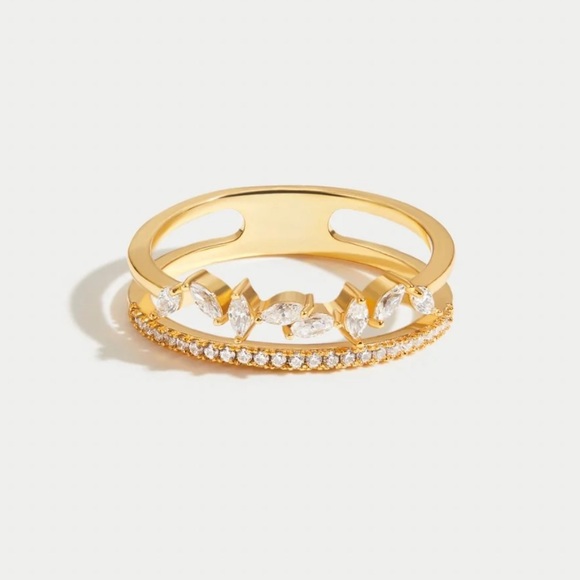 Double Layer Gold Crystal Floral Ring - Picture 4 of 6